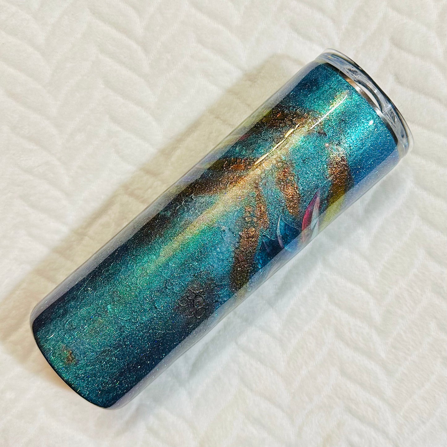 33) Dragon cup 20 oz