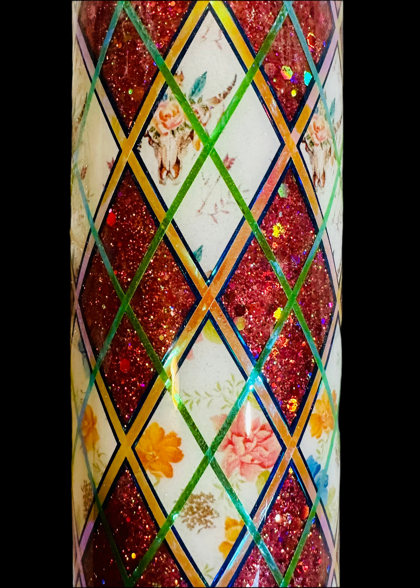 22) Cow skull and flowers tumbler