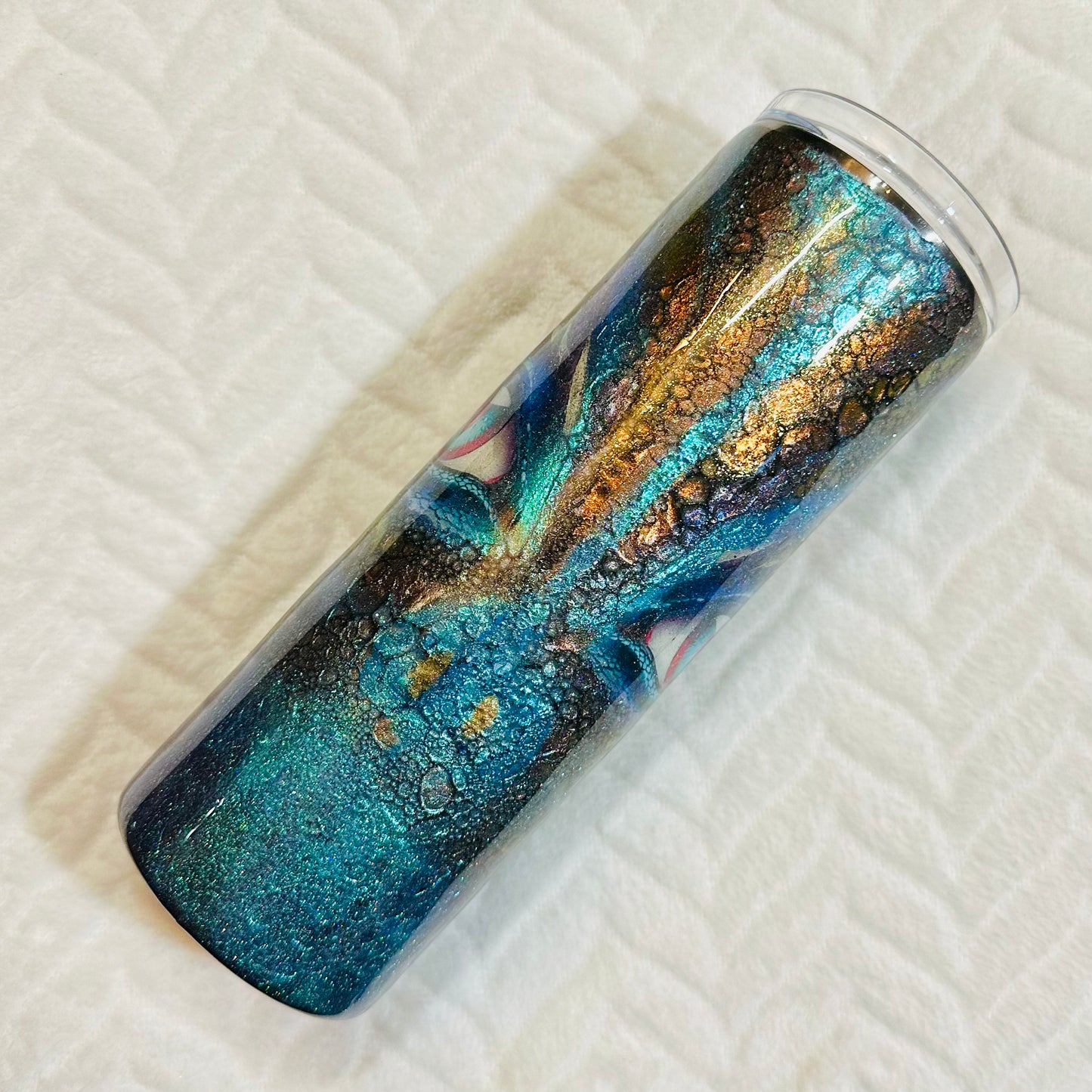 33) Dragon cup 20 oz