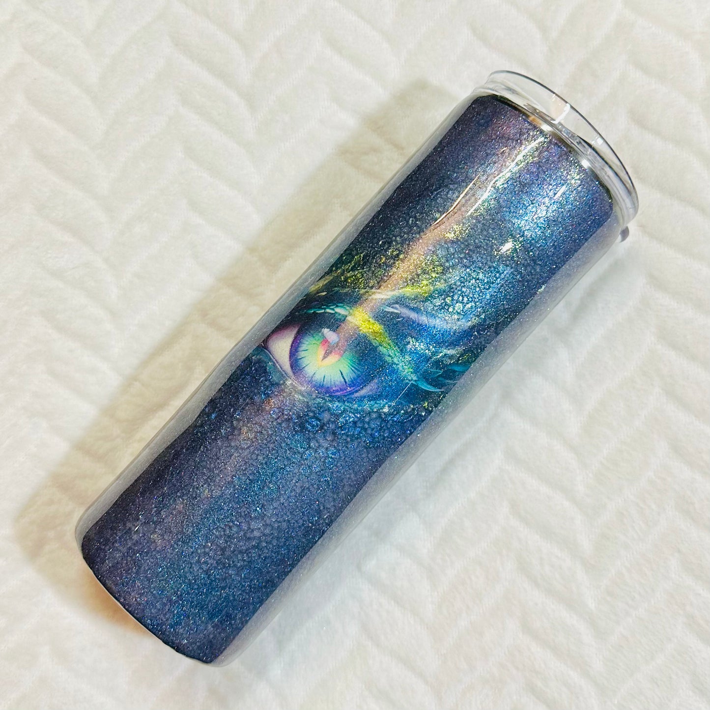 44) Dragon cup 20 oz